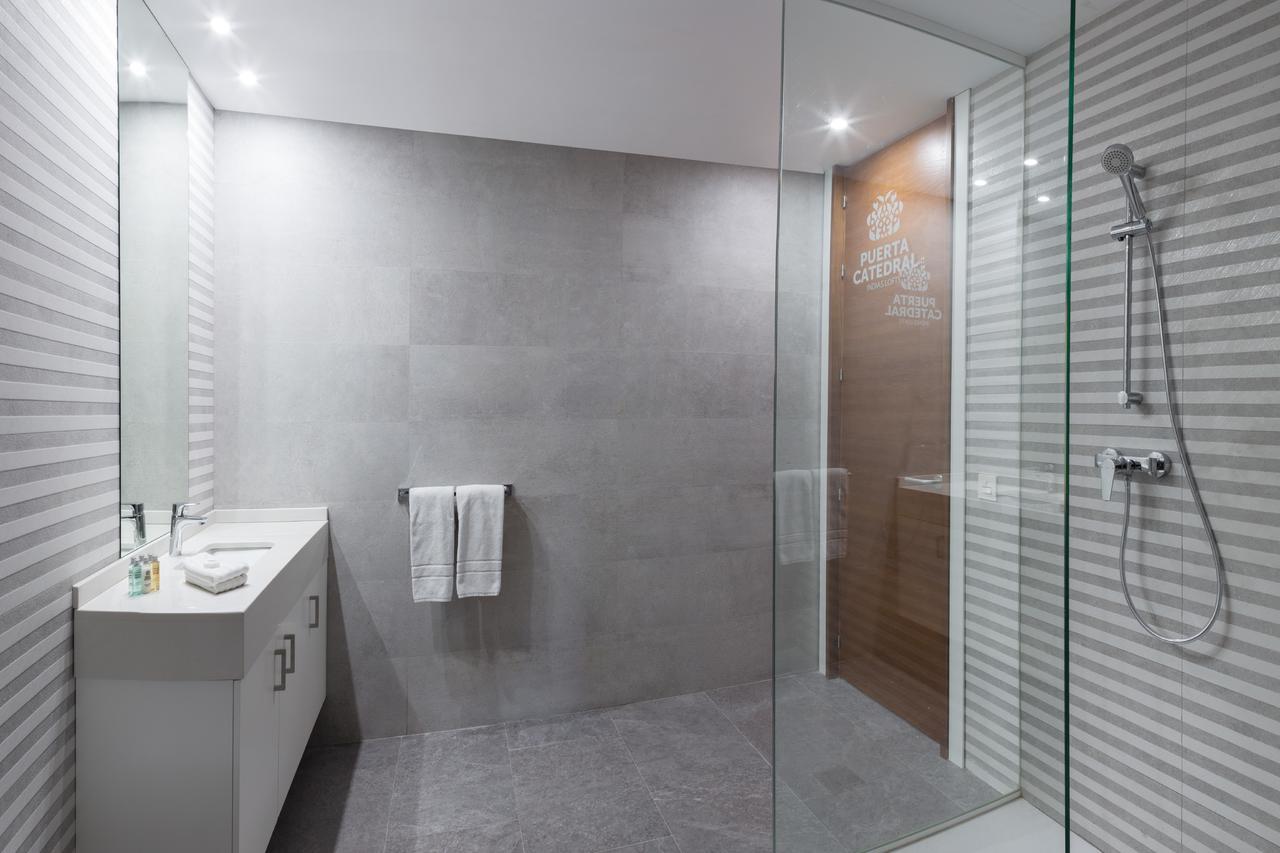 شقة Puerta Catedral Indias Lofts إشبيلية المظهر الخارجي الصورة